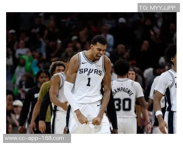 福克斯缺阵却创队史最佳开局新生代马刺如何逆袭成功